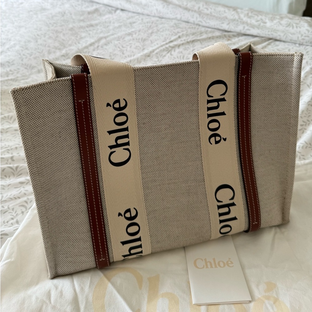 Chloe medium woody tote